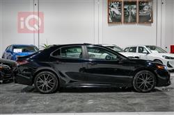 تۆیۆتا کامری